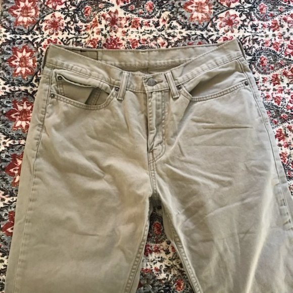 Men's Khaki Levi's - Picture 3 of 5